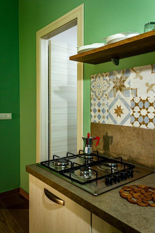 Incastro B&B In Crotone Exteriör bild
