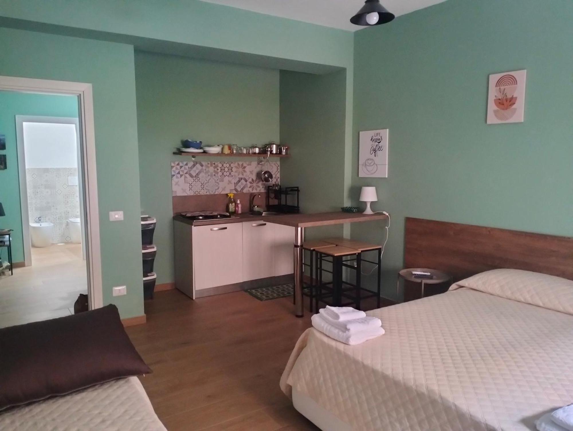 Incastro B&B In Crotone Exteriör bild